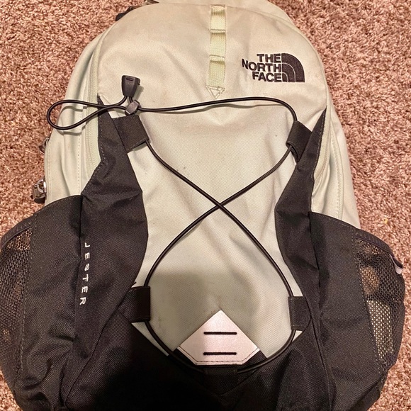 North Face backpack - Picture 1 of 5